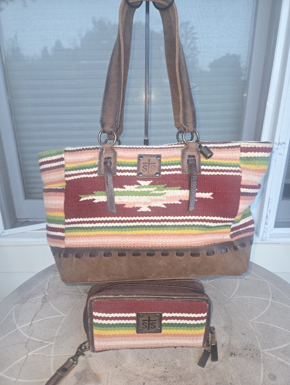 STS Ranchwear Buffalo Multi-Color Southwestern Tote with Wallet